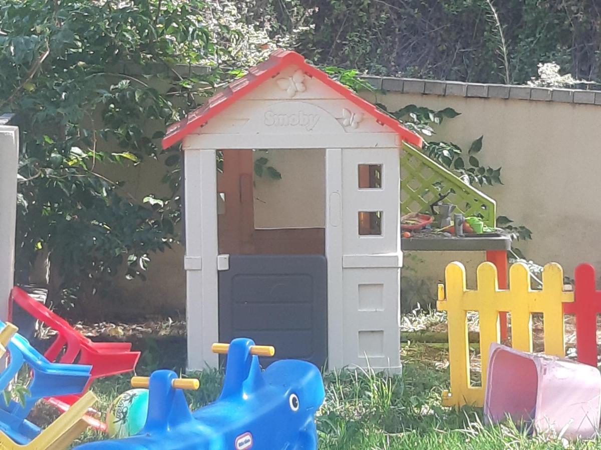 Villa Green Rock - Gardens, Playground And Close To Beach!