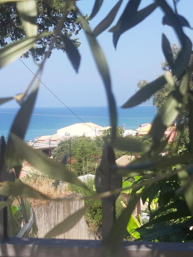 Green Rock - Gardens, Playground And Close To Beach! *