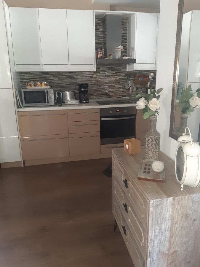 Villa Green Rock - Gardens, Playground And Close To Beach!